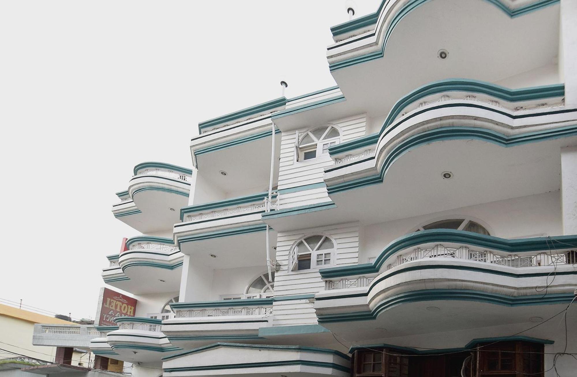 Super Hotel O Maa Residency Джамму Екстер'єр фото